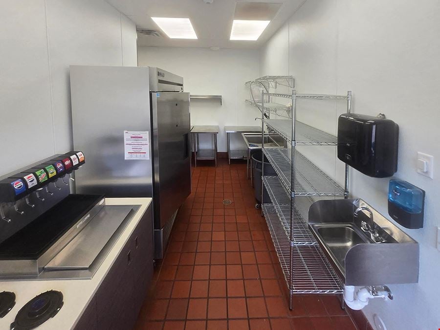 9927 Ulysses St NE, Suite 100