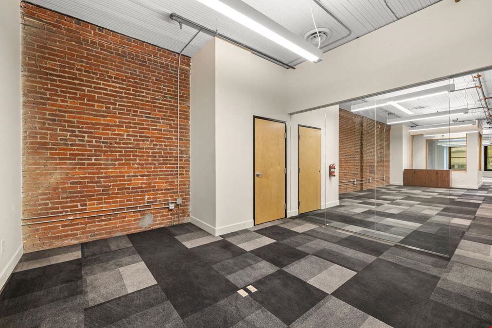 The Loft at 827 SW 2nd Ave