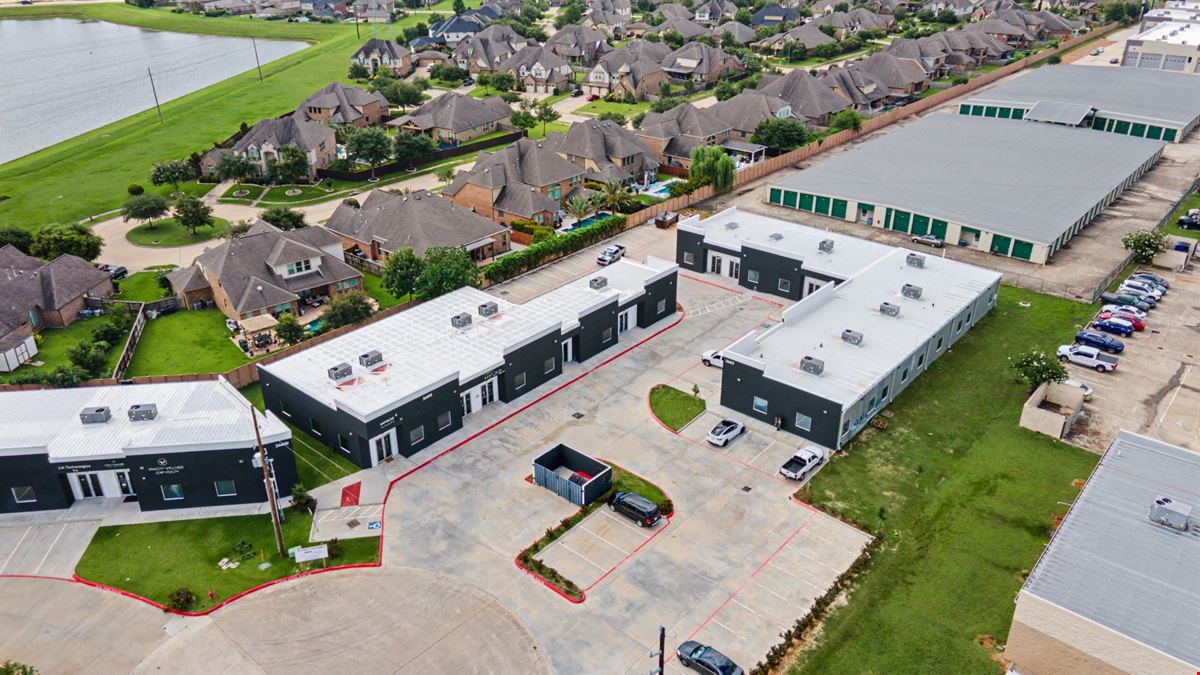 Modern Office Building in West Houston Submarket