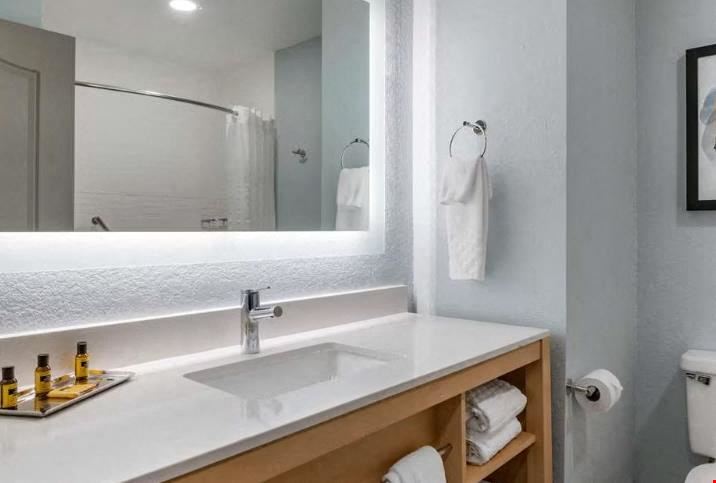 Best Western Plus Orlando East- UCF Area