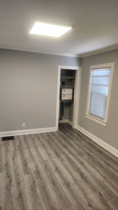 326 Sandy Springs Circle