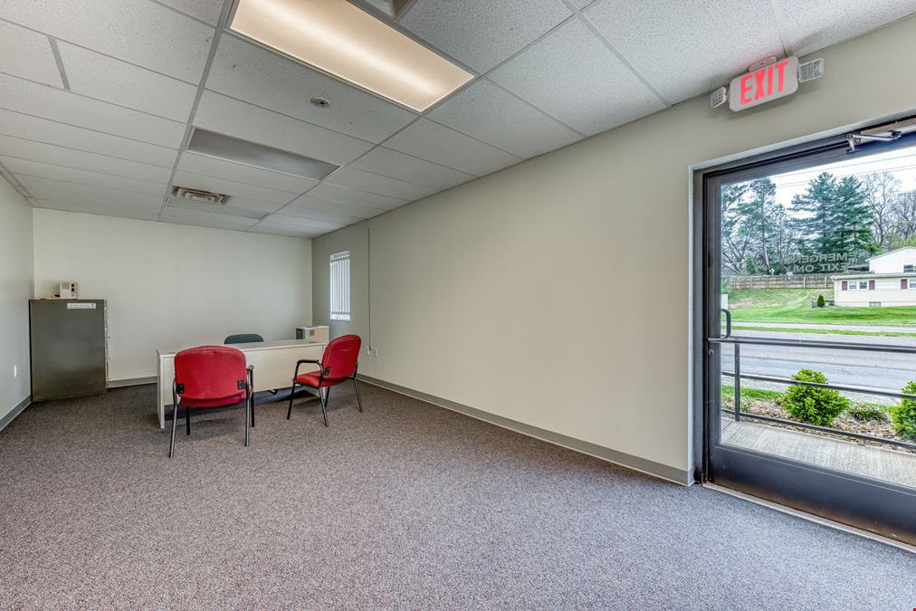 1712 Volunteer Parkway