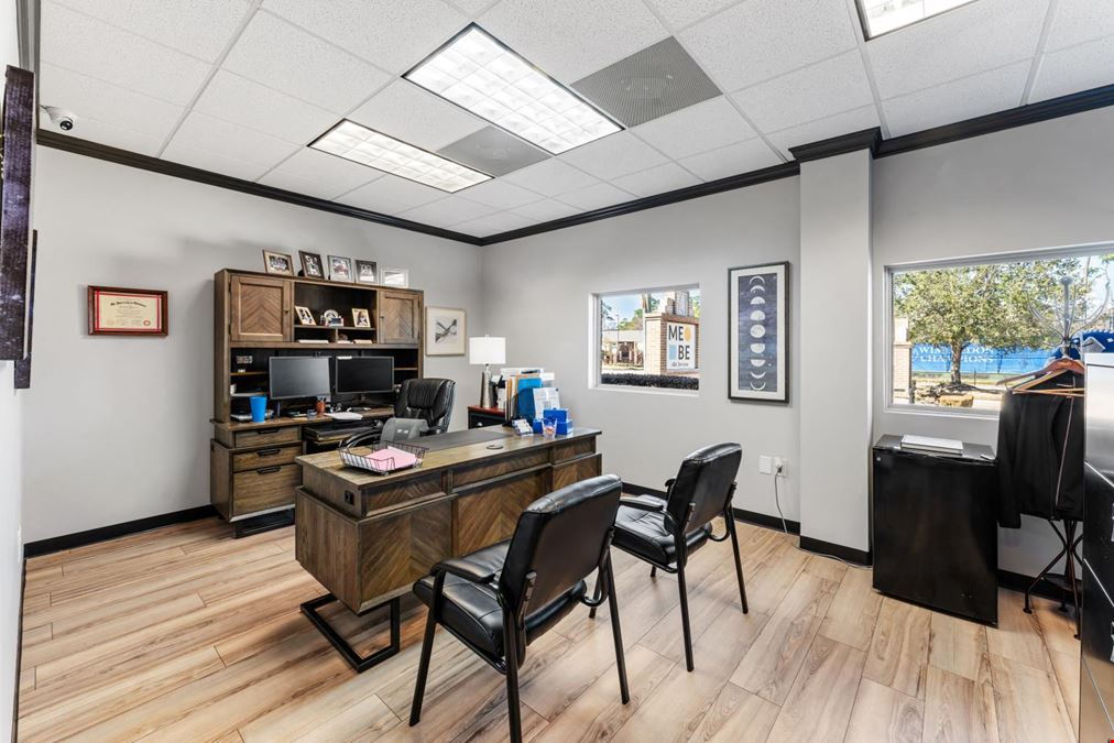 6319 Cypresswood