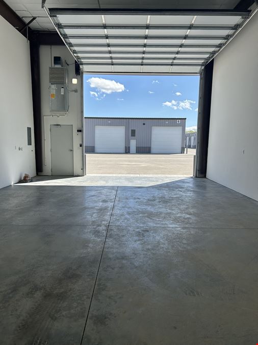2007 S. Saturn Way | Unit 703