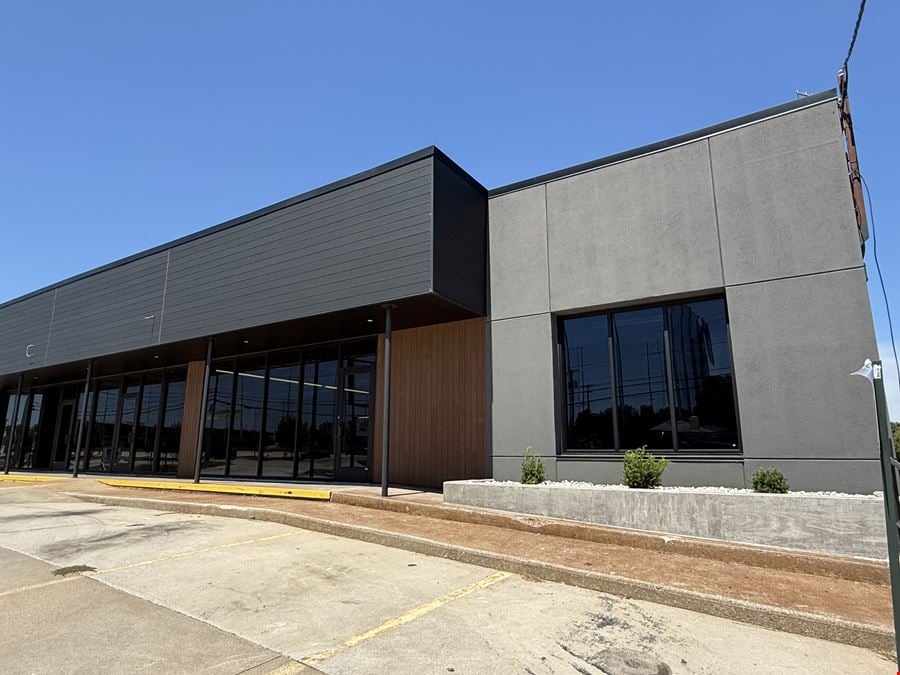 RETAIL BUILDING FOR SALE OR LEASE AT KEARNEY & GLENSTONE