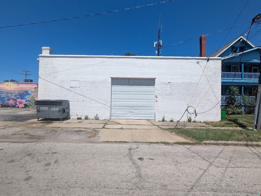Historic 185th Corridor Commercial Building