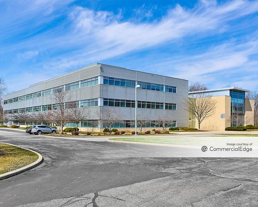 Blackthorn Corporate Park - 3575 Moreau Court