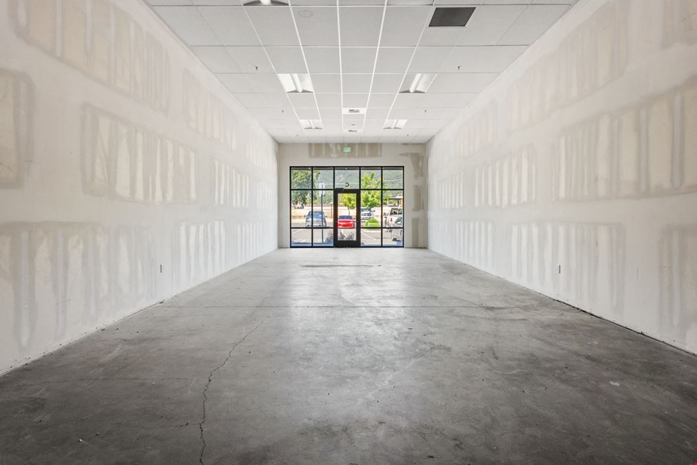Airport Business Park Retail Center