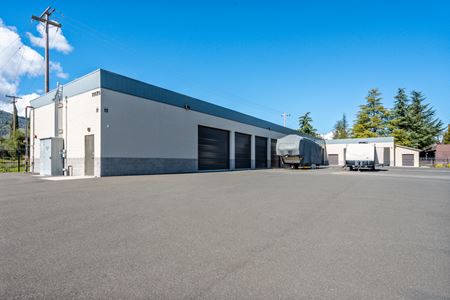 Preview of Industrial space for Sale at 1117 Commerce Drive