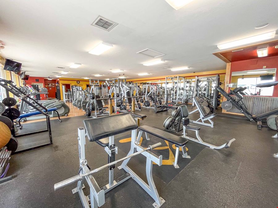 607 W Custer Ave