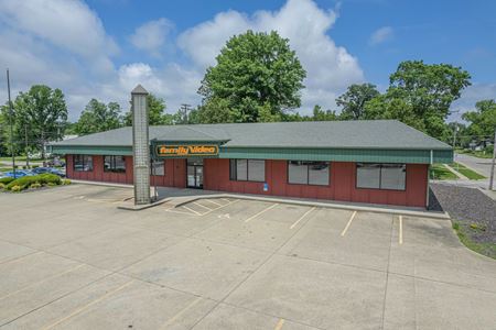Preview of Retail space for Rent at 912 E MAIN ST