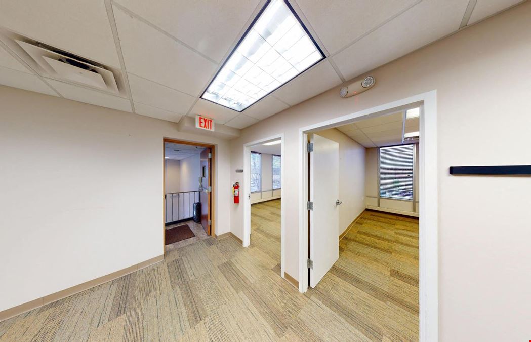South Roanoke Location with Parking