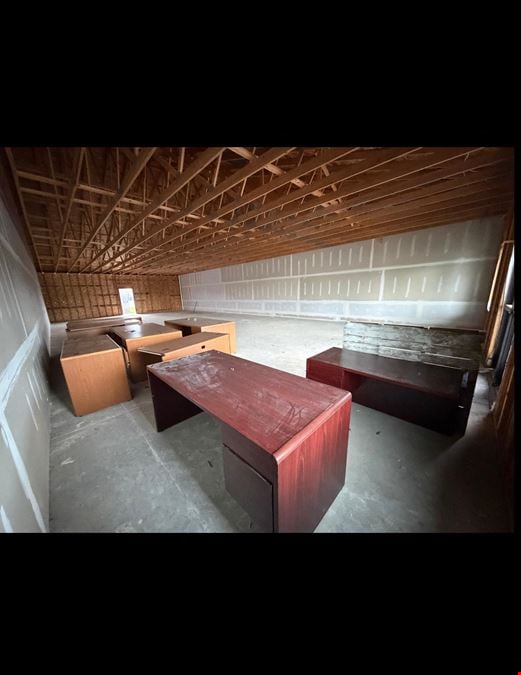 Anchor Plaza | Suite 102