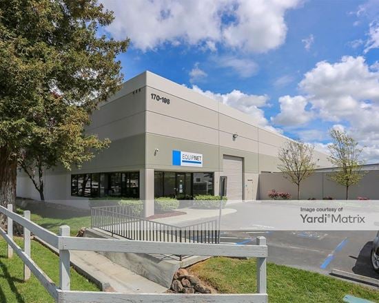 Preview of Industrial space for Rent at 192 Barnard Avenue