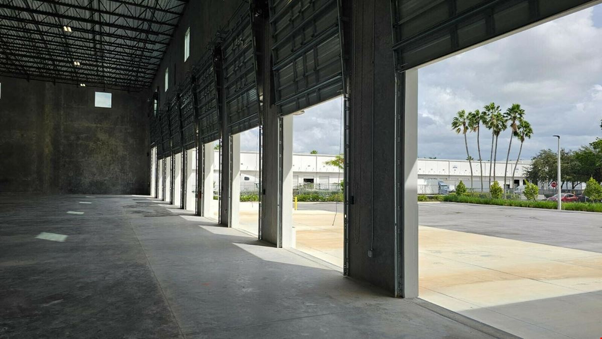 Class A+ Build-to-Suit Warehouse in Doral’s Premier Business Park