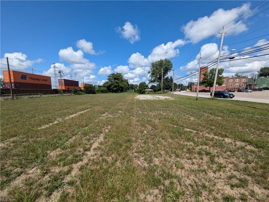8455 Station St, Mentor, OH 44060