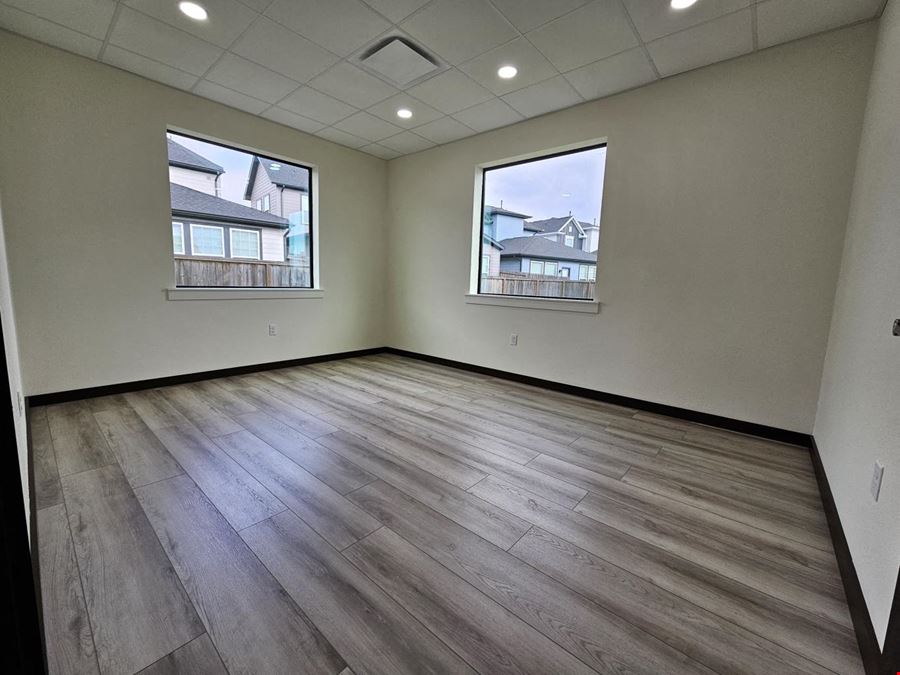 5151 Meadow Ranch Suite 105 Richmond, TX 77407