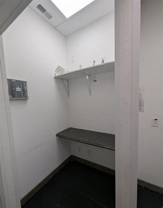 407 4th Street - Suite A