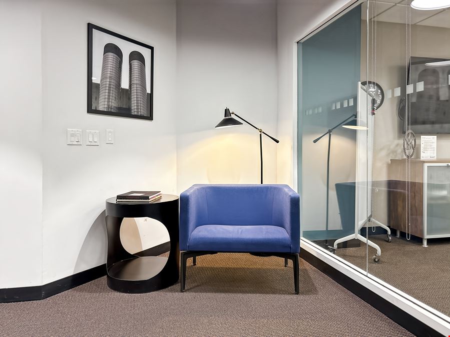 Regus - Tempe - Wells Fargo Plaza