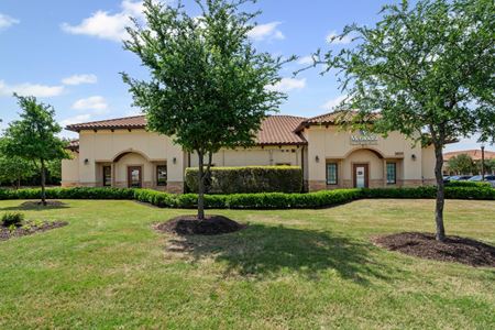 Preview of Office space for Sale at 3055-3071 W Southlake Blvd