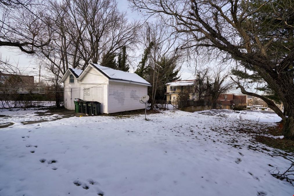 2926 Christopher Ave, 21214