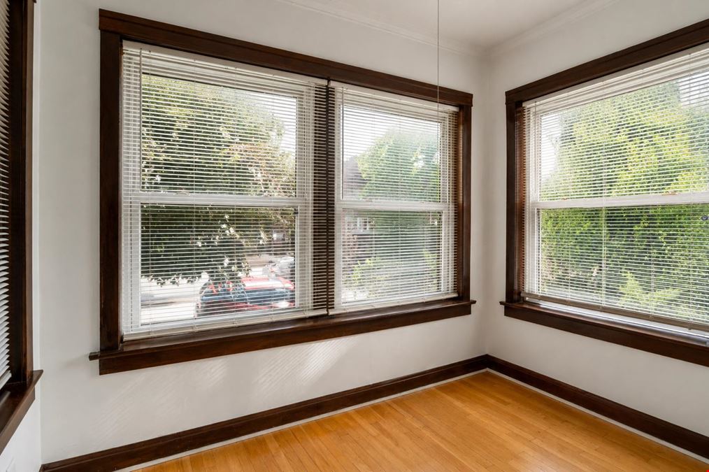1528 E 74TH PL | 6 Unit Multifamily
