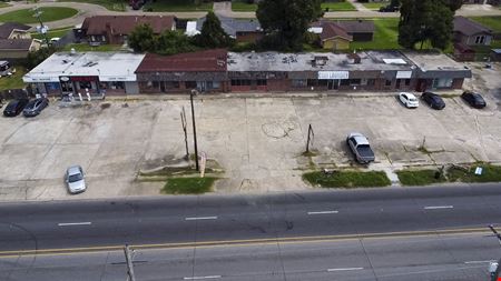 Preview of Retail space for Sale at 7081 -7091 Winbourne Avenue