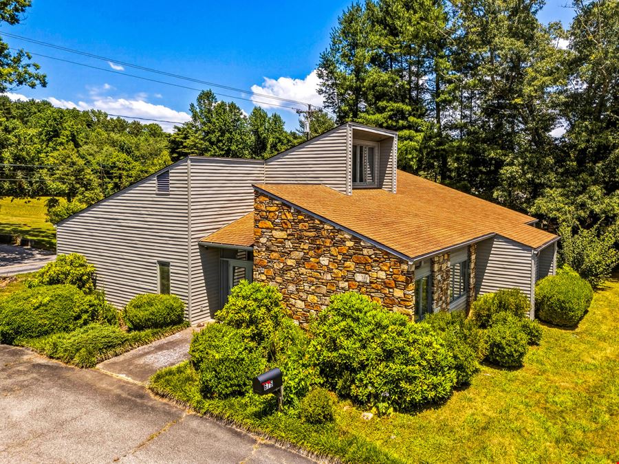 675 Hendersonville Highway