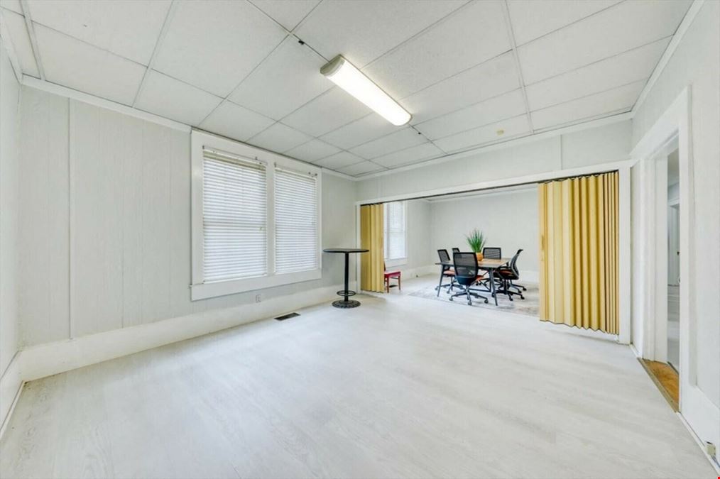 Incredible commercial office building with additional development potential, a brief walk from all downtown Thomasville