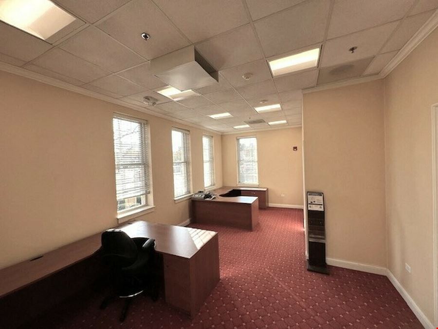 27 N Main St
