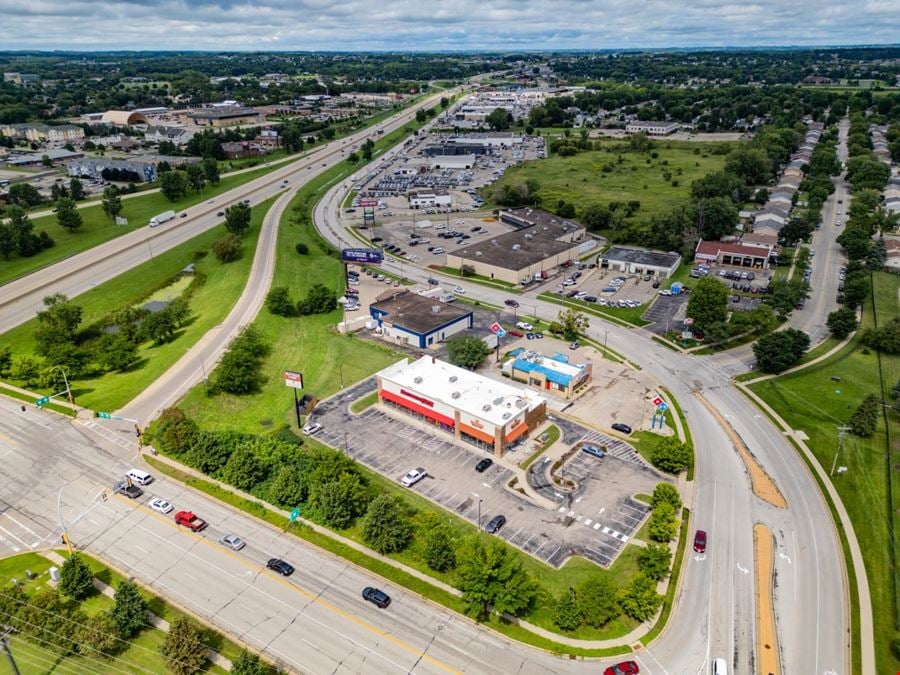 Premier Retail Visibility on Hwy 52