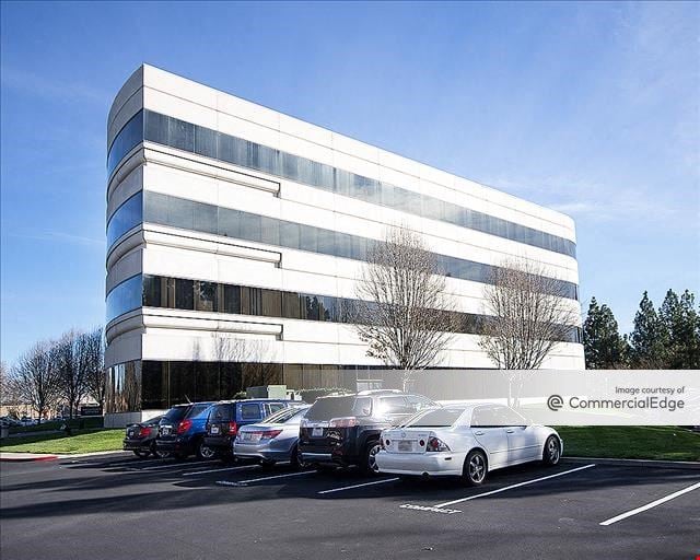 Signature Center I
