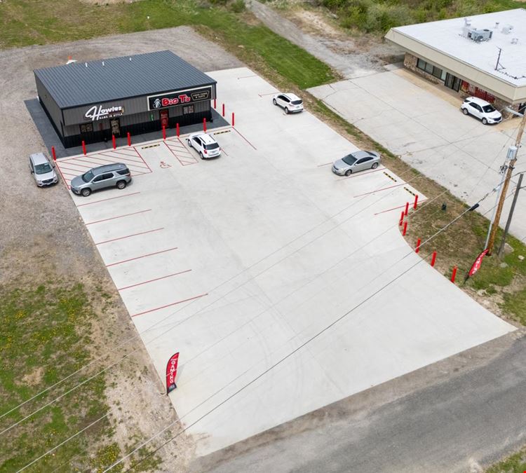 Big Ts - 2124 E Morton Ave, Jacksonville, IL 