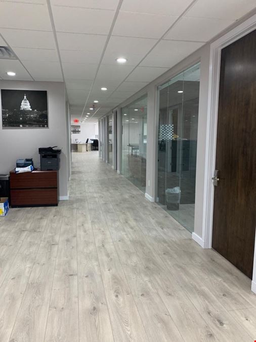 245 Saw Mill River Rd, Top Floor, Suite 301 & 311