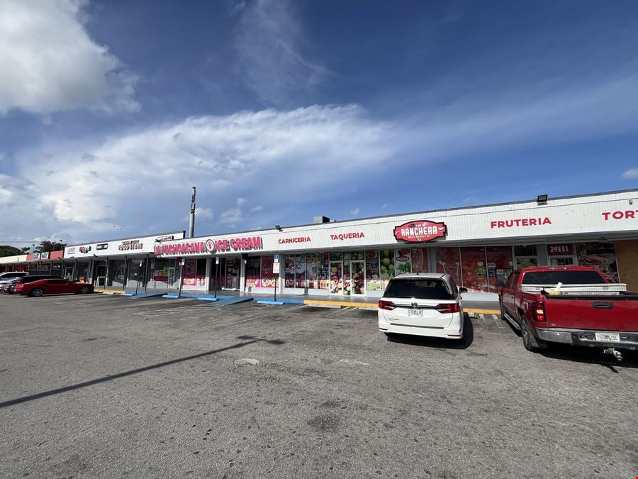 Retail Strip Center in Leisure City