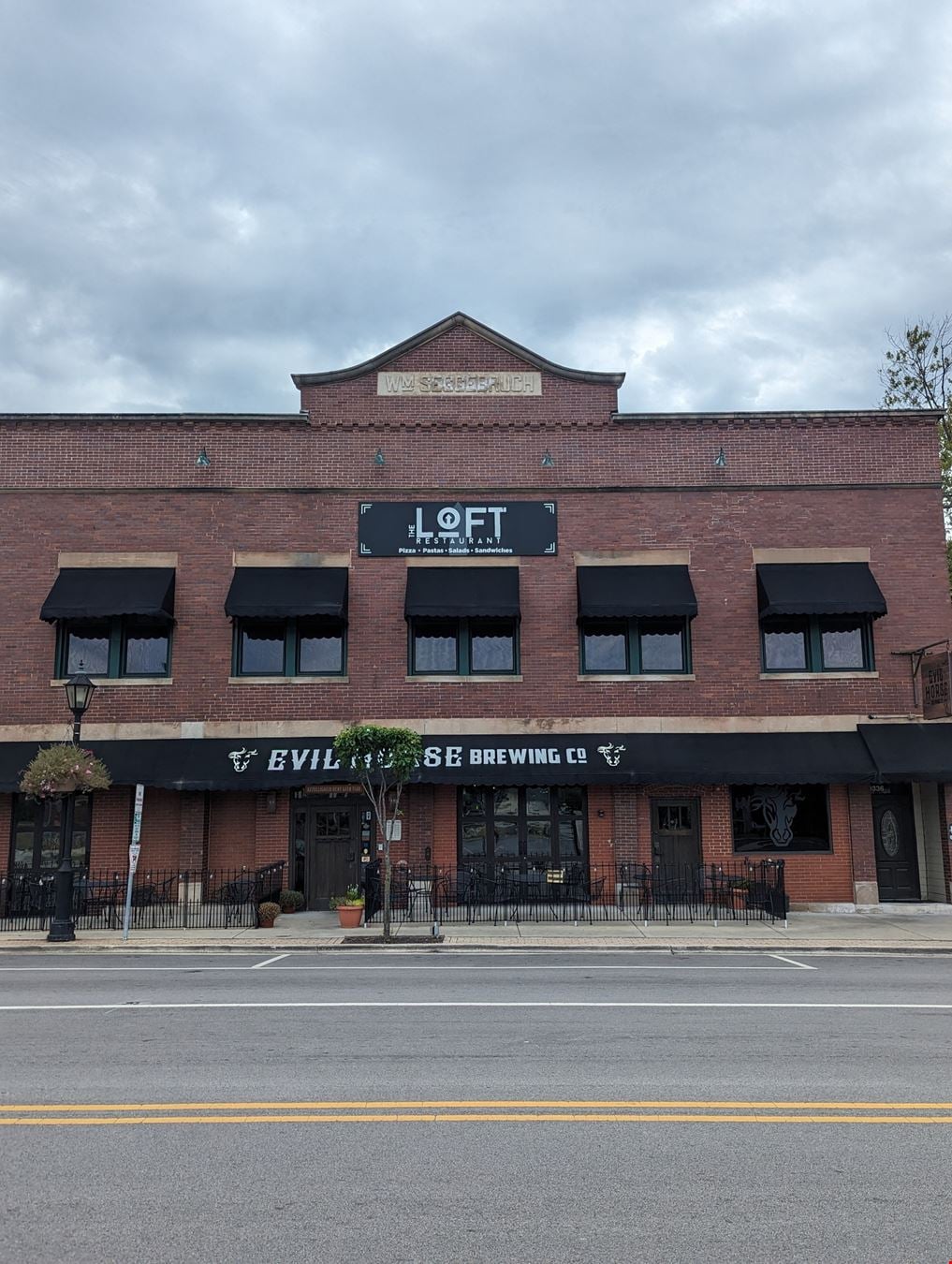 Turnkey Bar, Restaurant & Event Space | Downtown Crete