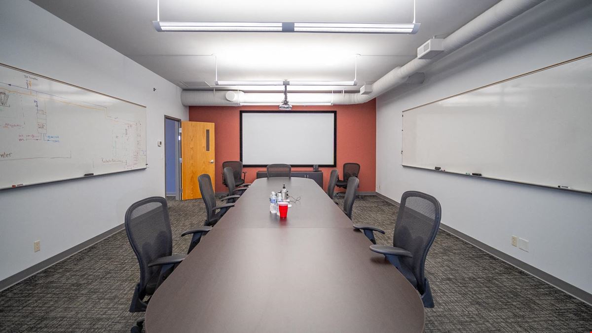 Office Opportunity Along the West Circle Drive Corridor