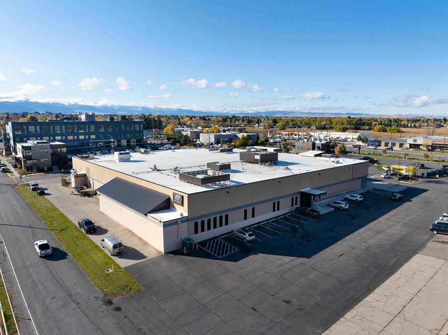 Former Universal Athletic offices and warehouse