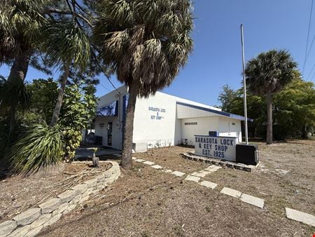 Preview of Industrial space for Rent at 1342 N Lime Ave