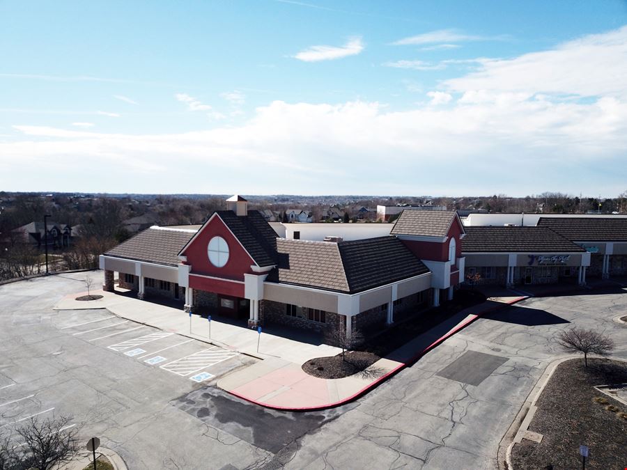 17819 Pierce St - Spring Ridge Plaza
