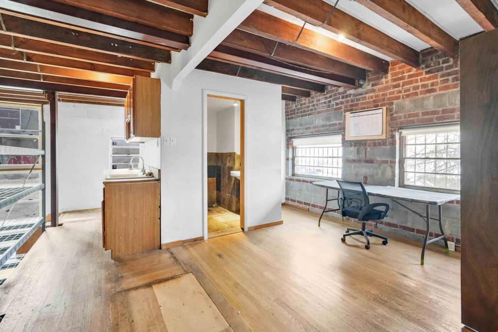 282 Scholes St