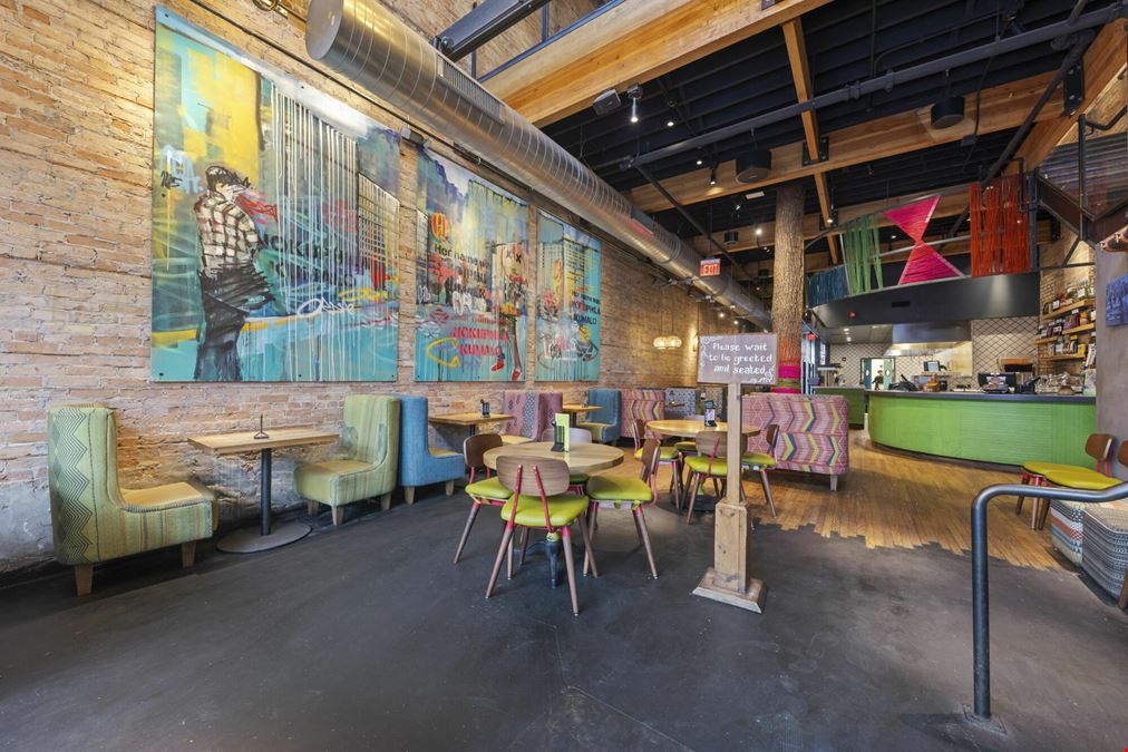 Prime Downtown Restaurant for Lease