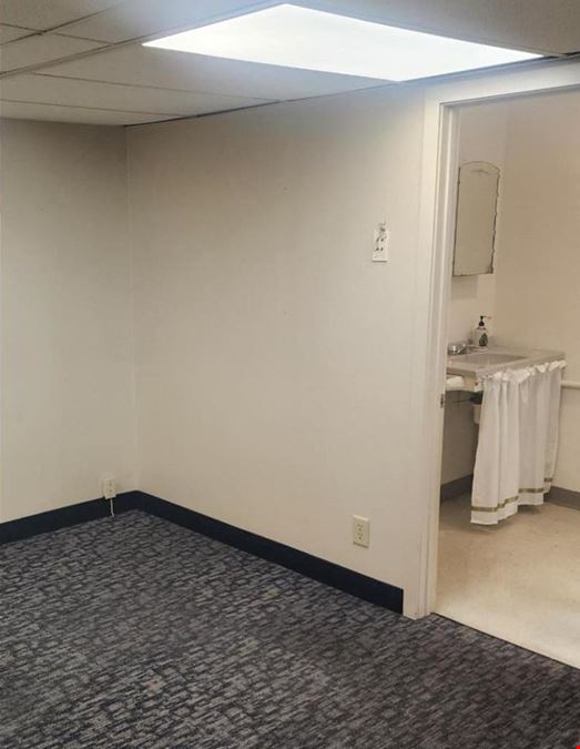 100 Genessee St Auburn, NY suite 13