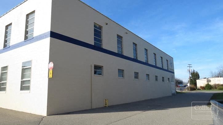 For Lease > Warehouse/Flex Space Minutes to Downtown