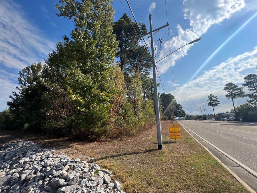 +/- 1.29 acres on Lake Harbor Drive in Ridgeland, Mississippi