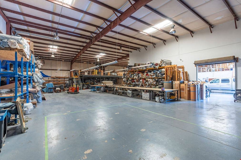 9350 Industrial Trce