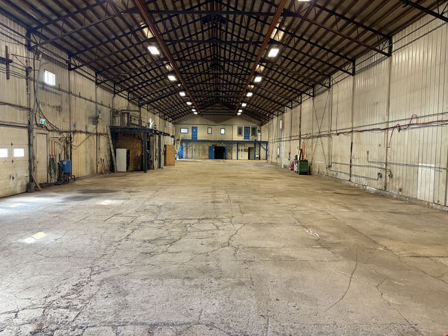 Site industriel  pour entreprise de construction