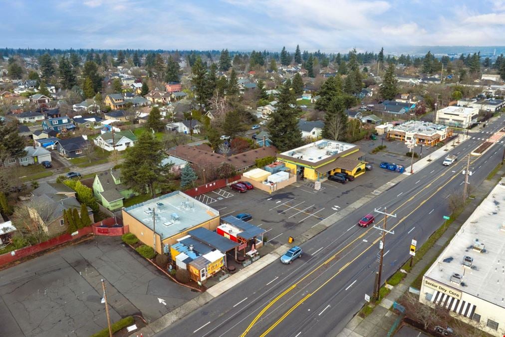 3137-3139 & 3211 NE 82nd Ave