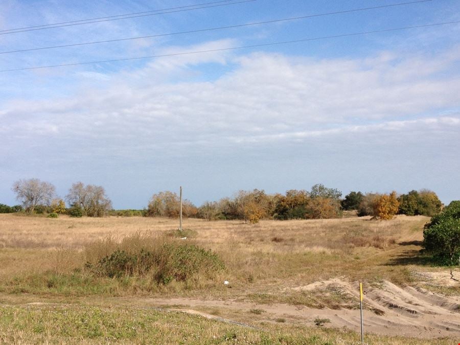 Vacant Land - Venus, Florida on US27 south of Sebring