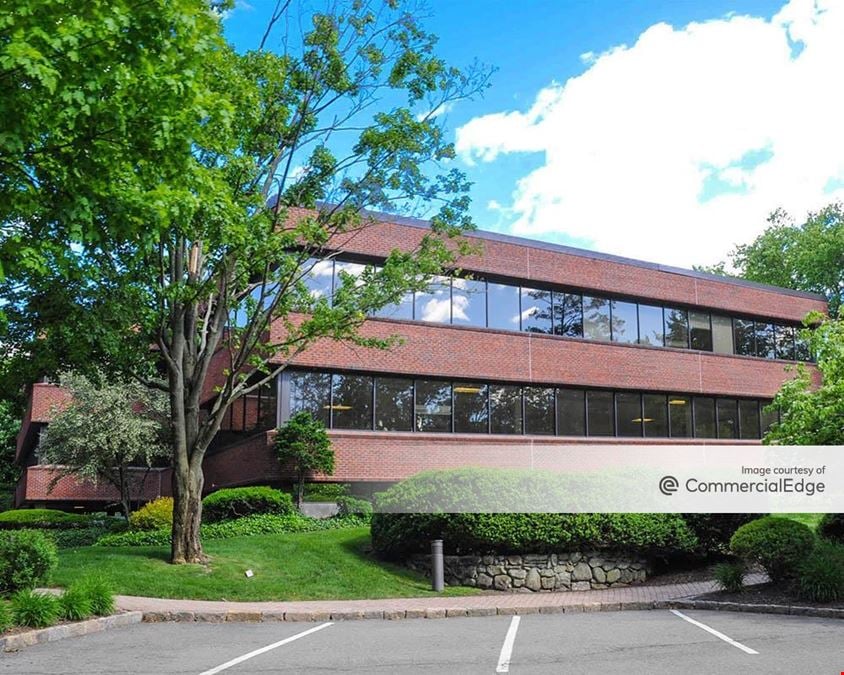 320 Boston Post Road